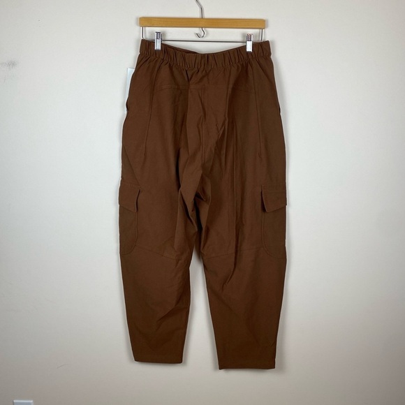 NWT Lululemon Light Utilitech High Rise Cargo Pocket Pants - Picture 7 of 8